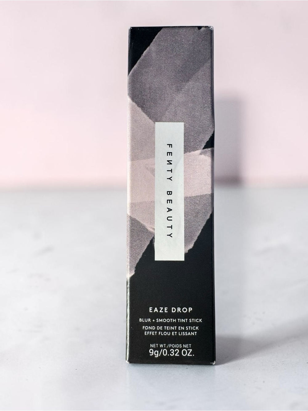 Fenty Beauty Eaze Drop Blur + Smooth Tint Stick - in the shade 8